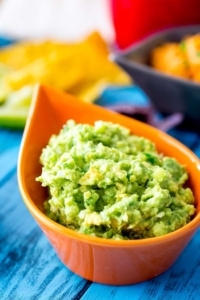 Green-Guacamole-Ready to serve